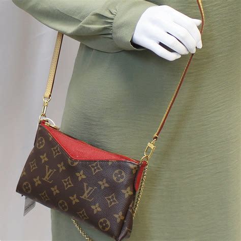 louis vuitton pallas clutch red canvas cross body bag|Louis Vuitton pallas clutch cherry.